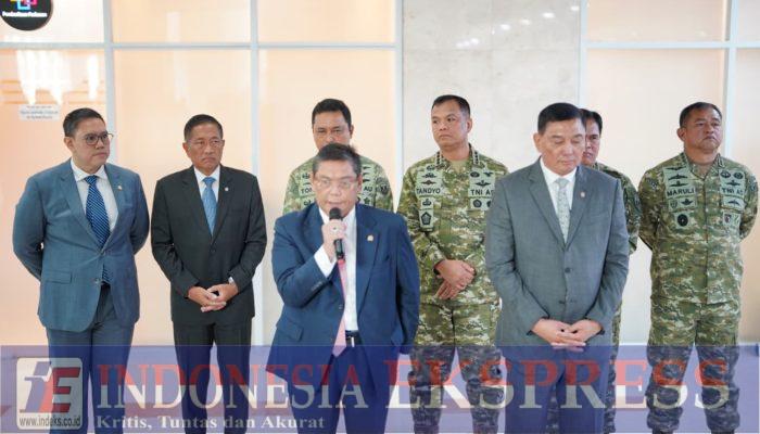 Wapang TNI Dampingi Menhan RI dalam Rapat Kerja Bersama Komisi I DPR RI