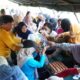 Pasar Murah HUT ke-81 TNI Diserbu Ratusan Emak-emak di Palopo, Harga Sembako Lebih Murah