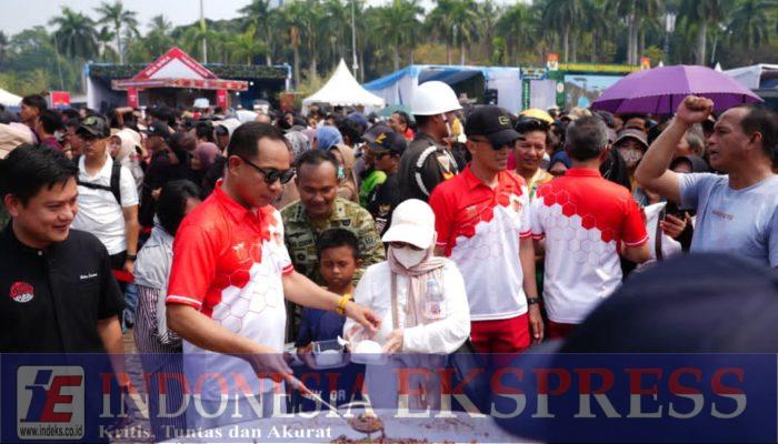 TNI Bagikan 22.000 Porsi Makanan Gratis untuk Masyarakat di TNI Fair 2026
