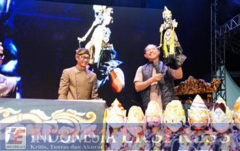 Panglima TNI Hadiri Pagelaran Wayang Golek Ki Dalang Anom Kiki Mardani di Pangandaran