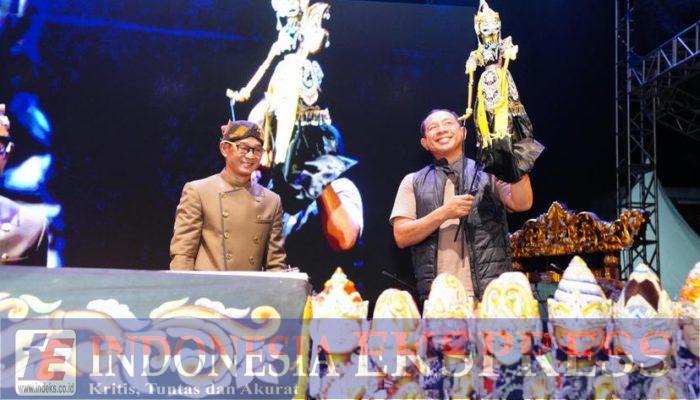 Panglima TNI Hadiri Pagelaran Wayang Golek Ki Dalang Anom Kiki Mardani di Pangandaran