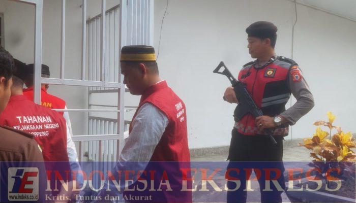Sat Samapta Polres Soppeng Laksanakan Pengamanan Sidang di PN Watansoppeng