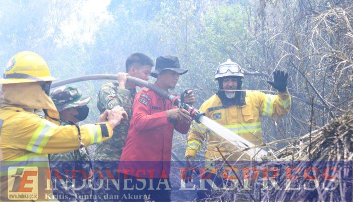 Korem 044/Gapo Perkuat Kesiapsiagaan Karhutla, Personel Praktikkan Teknologi Pemadam Asal Brasil